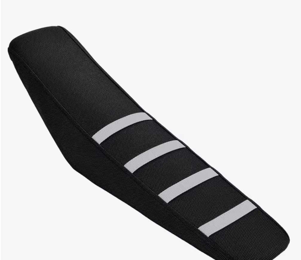 Yozma IN10 seat cover showing the black material with anti-slip ribbed design for enhanced grip and durability.