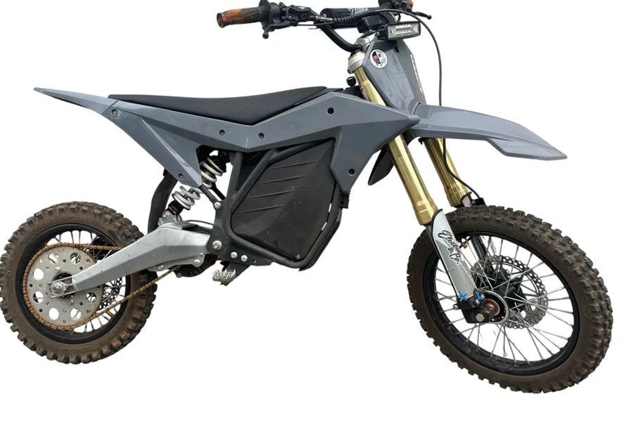 ETM RTR body plastic set for e-bike in gray, showcasing a fresh factory look for a complete aesthetic upgrade.